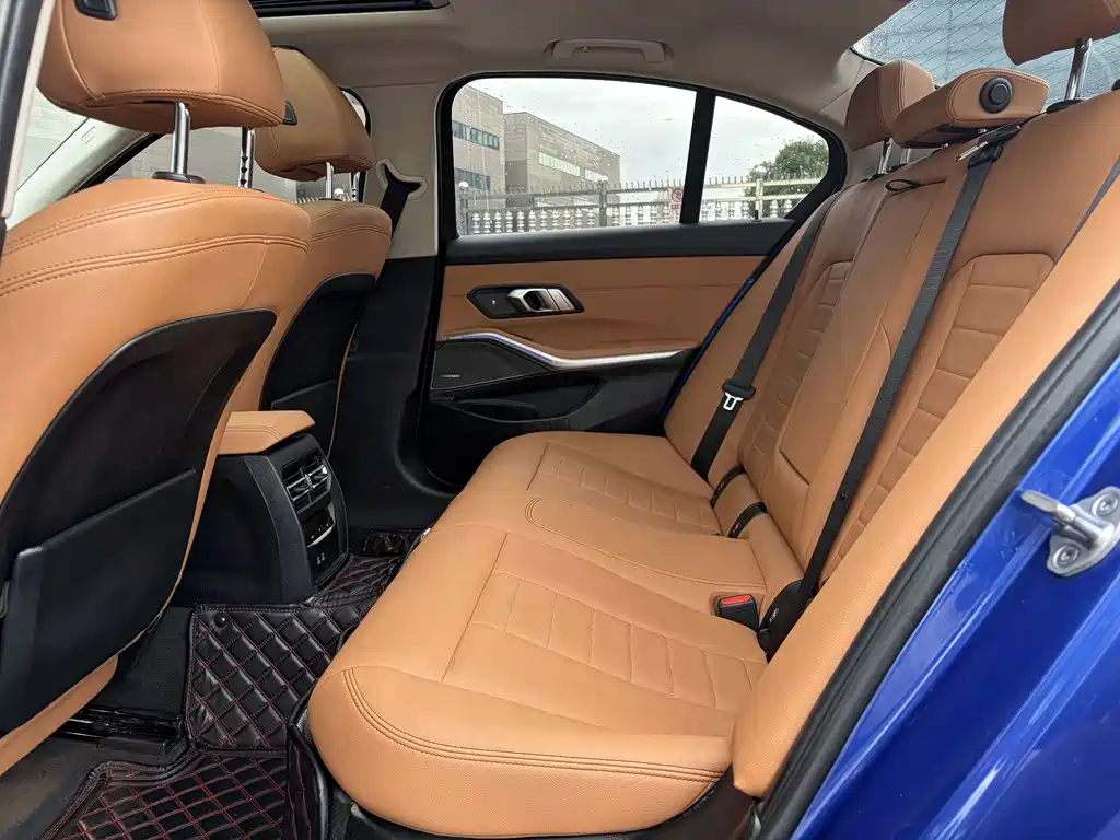 BMW 3 Series — миниатюра 6