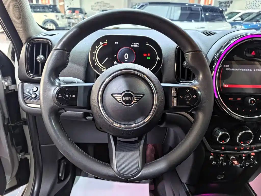 MINI Mini Countryman — миниатюра 8