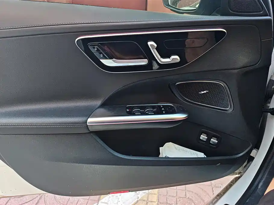 Mercedes-Benz C-Class C 2025 C 350 eL