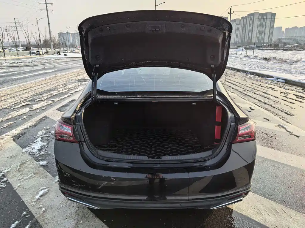 CHEVROLET MAI RUIBAO XL