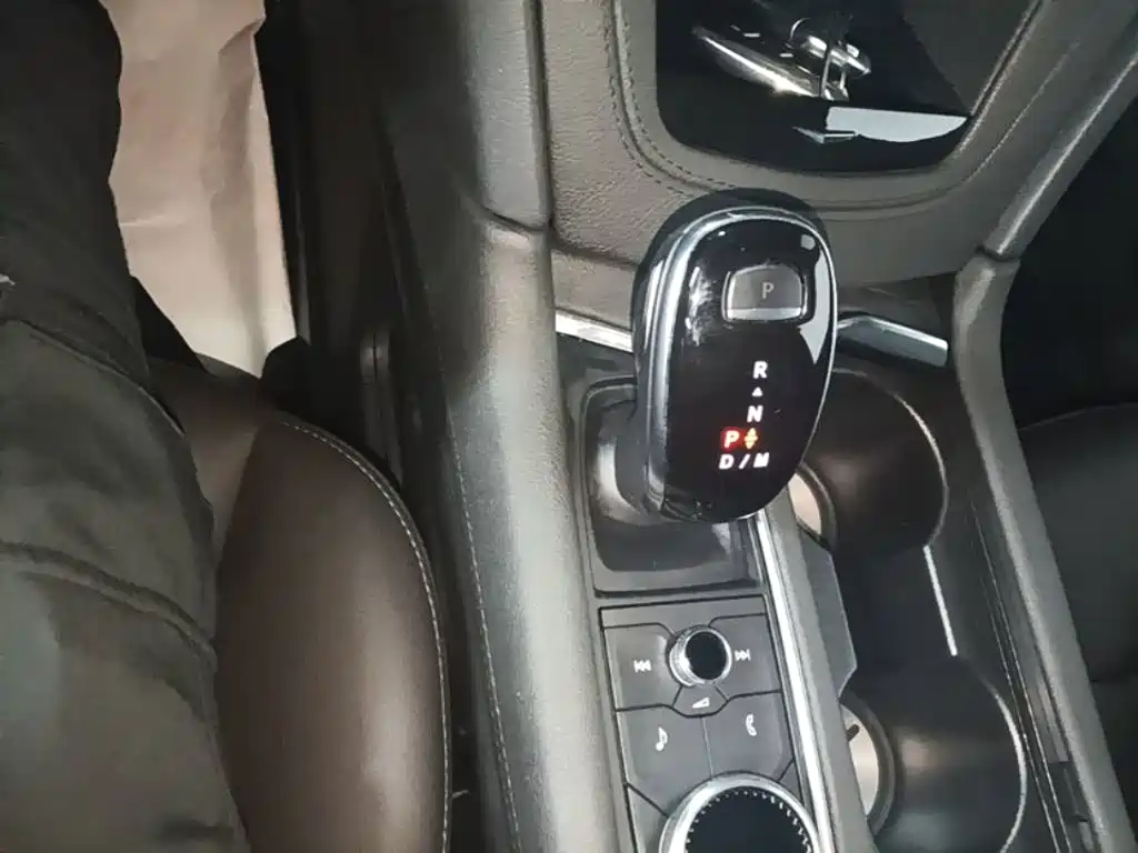 Cadillac XT6 — миниатюра 14