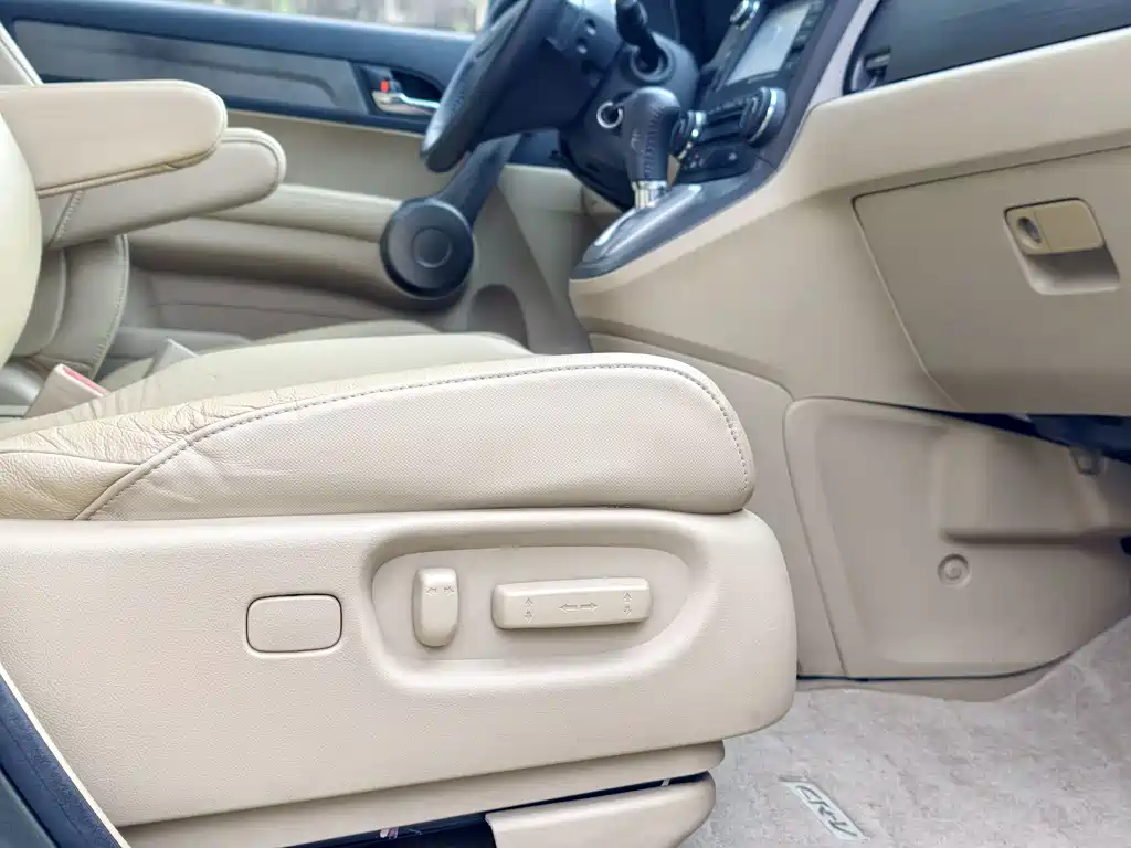 Honda CR-V — миниатюра 10