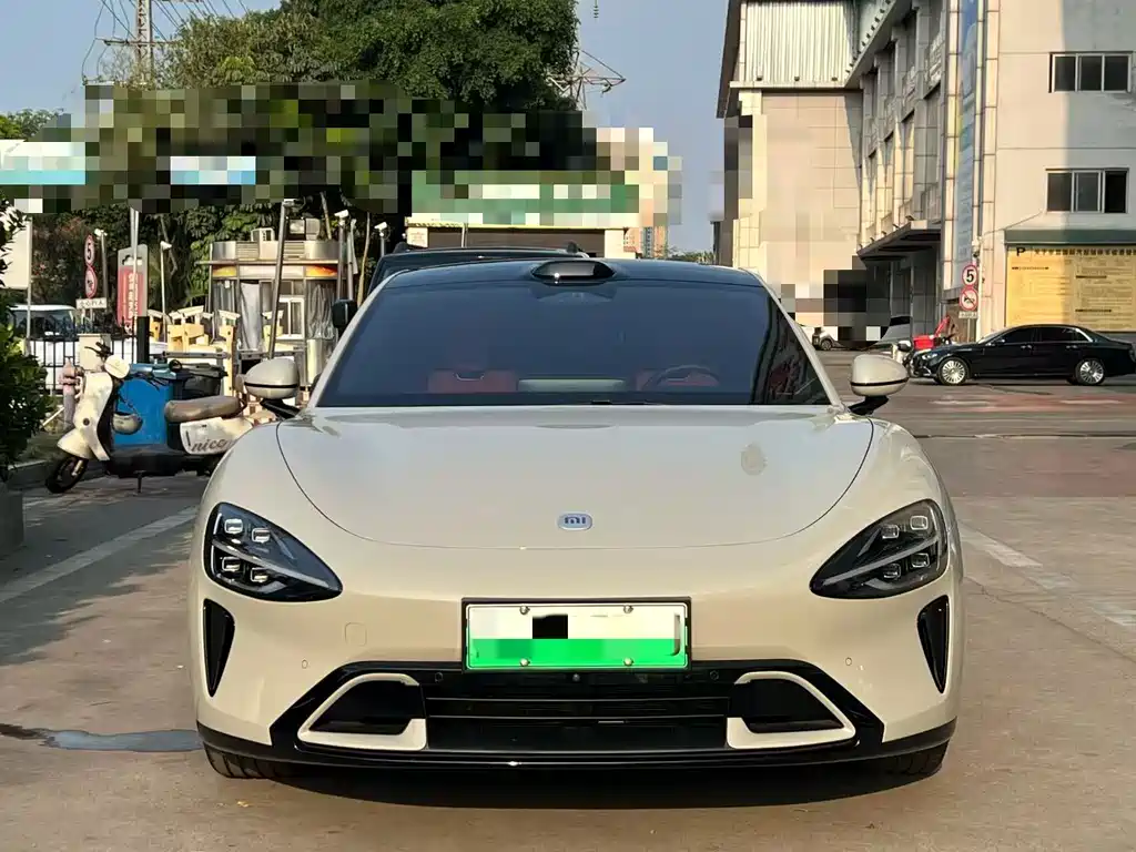 Xiaomi SU7 — миниатюра 2
