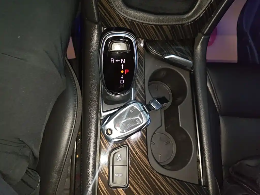 Cadillac XT5 — миниатюра 14