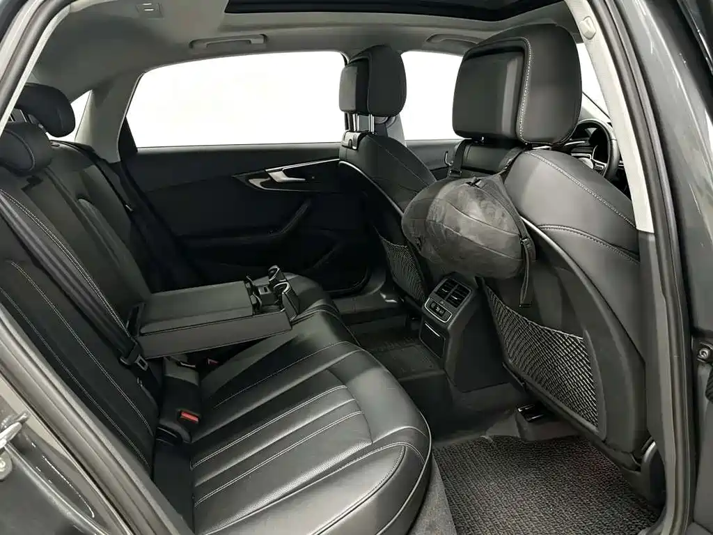 Audi A4L — миниатюра 9