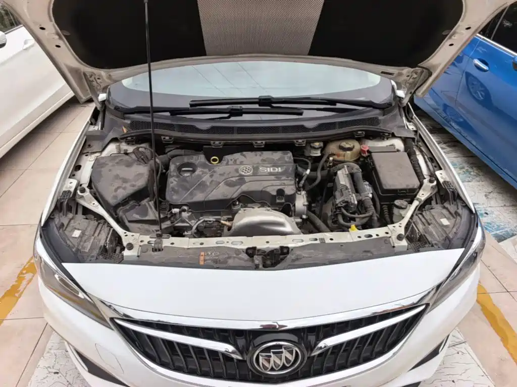 Buick Verano — миниатюра 20