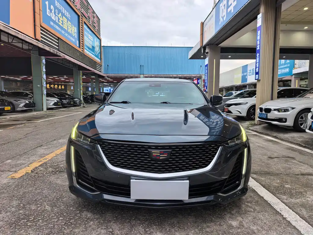Cadillac CT5 — миниатюра 2