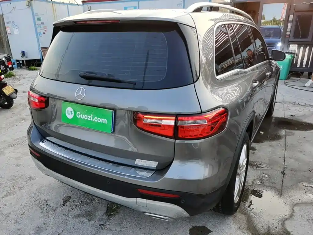 Mercedes-Benz GLB — миниатюра 7