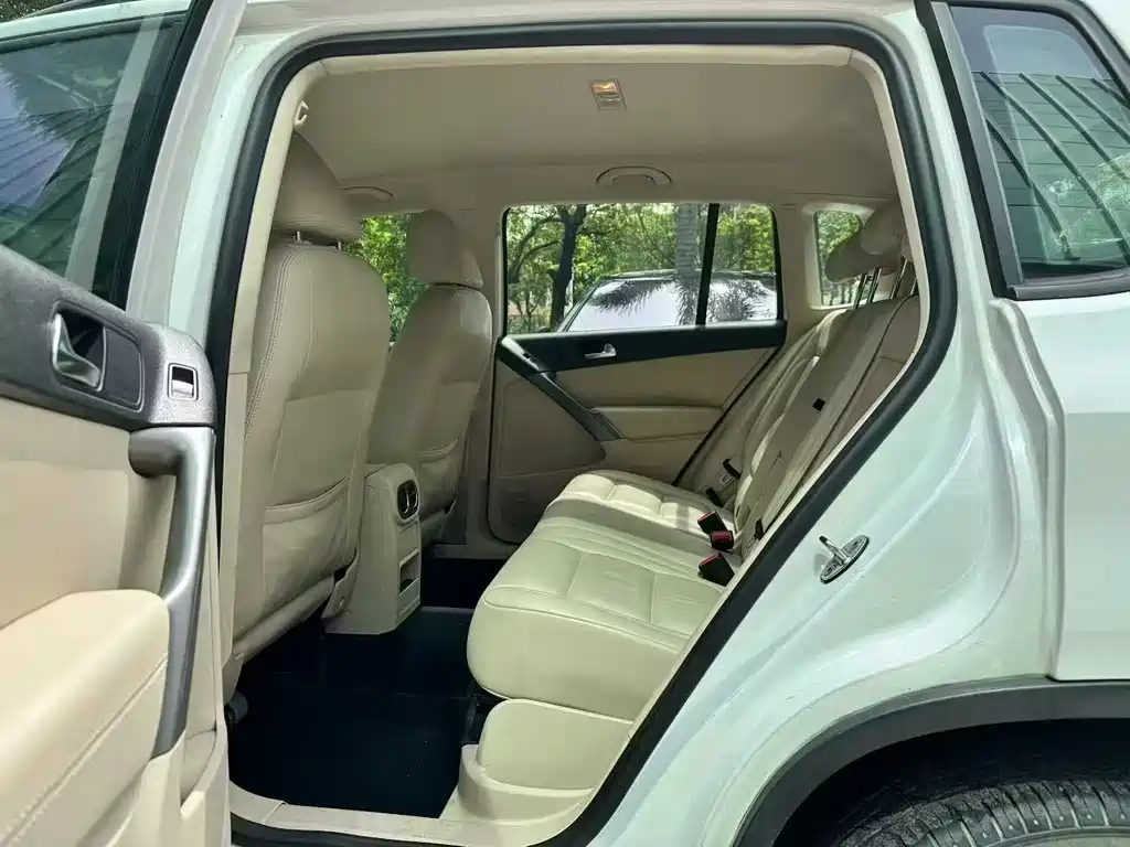 Volkswagen Tiguan — миниатюра 7