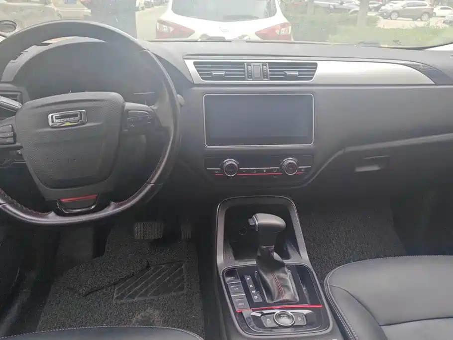 Qoros Qoros 5 — миниатюра 12
