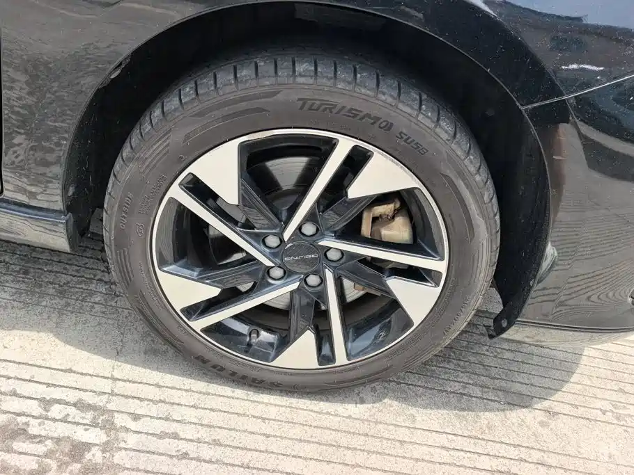 BAIC EU5 Plus — миниатюра 6