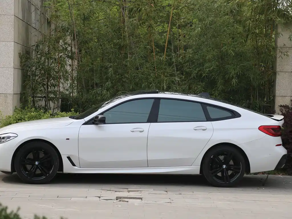 BMW 6 Series GT — миниатюра 11