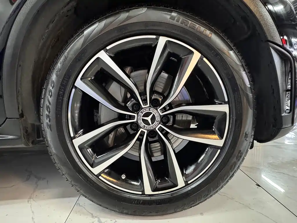 Mercedes-Benz GLC — миниатюра 13