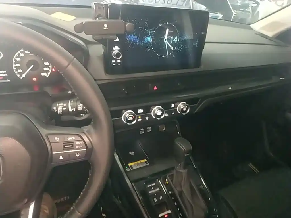 Honda CR-V — миниатюра 13