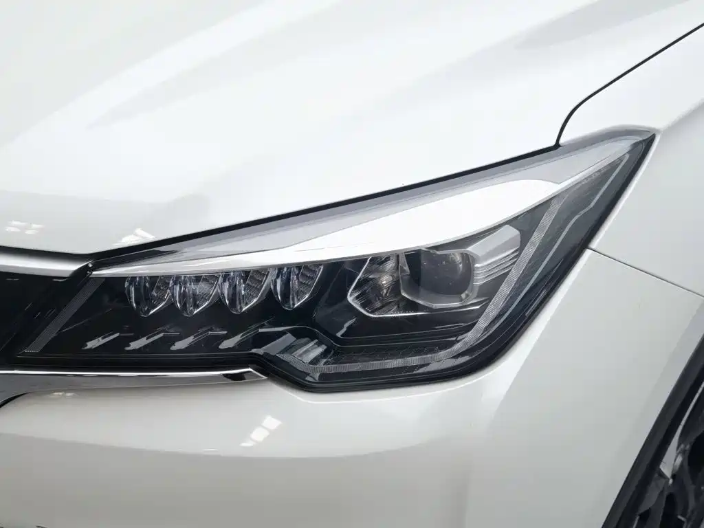 Changan CS85 COUPE — миниатюра 7