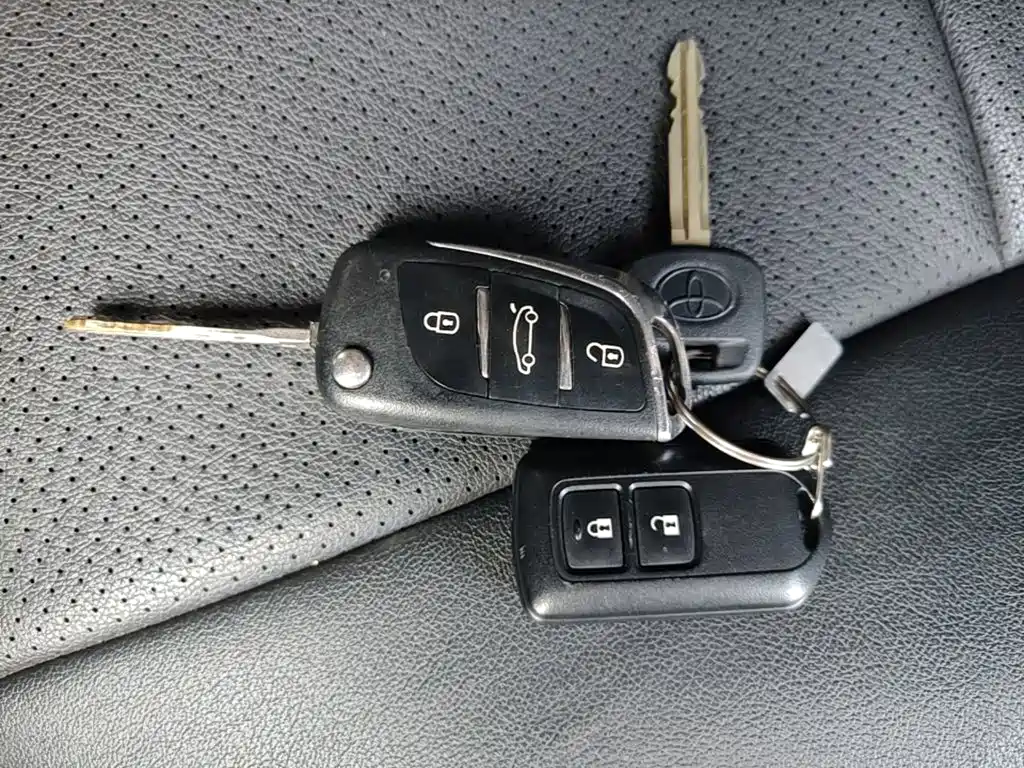 Toyota Yaris L — миниатюра 9