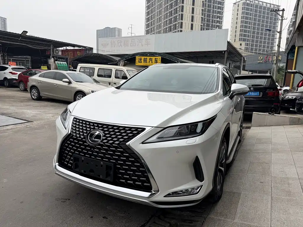 Lexus RX — миниатюра 13
