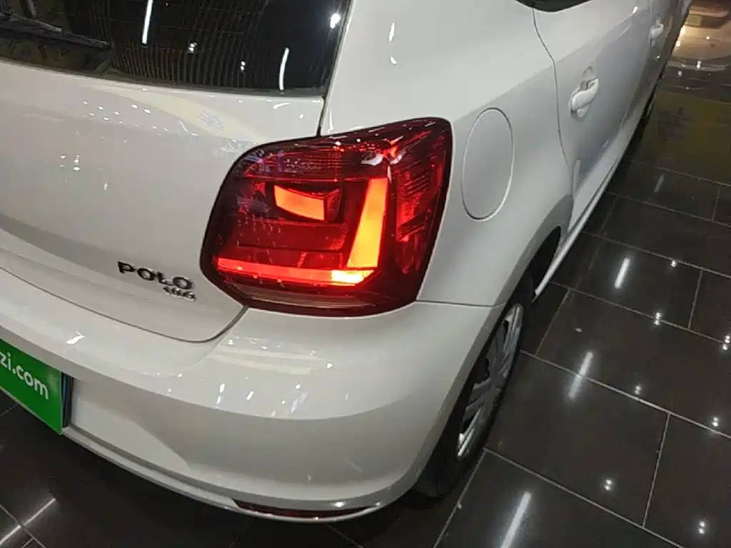 Volkswagen Polo — миниатюра 8
