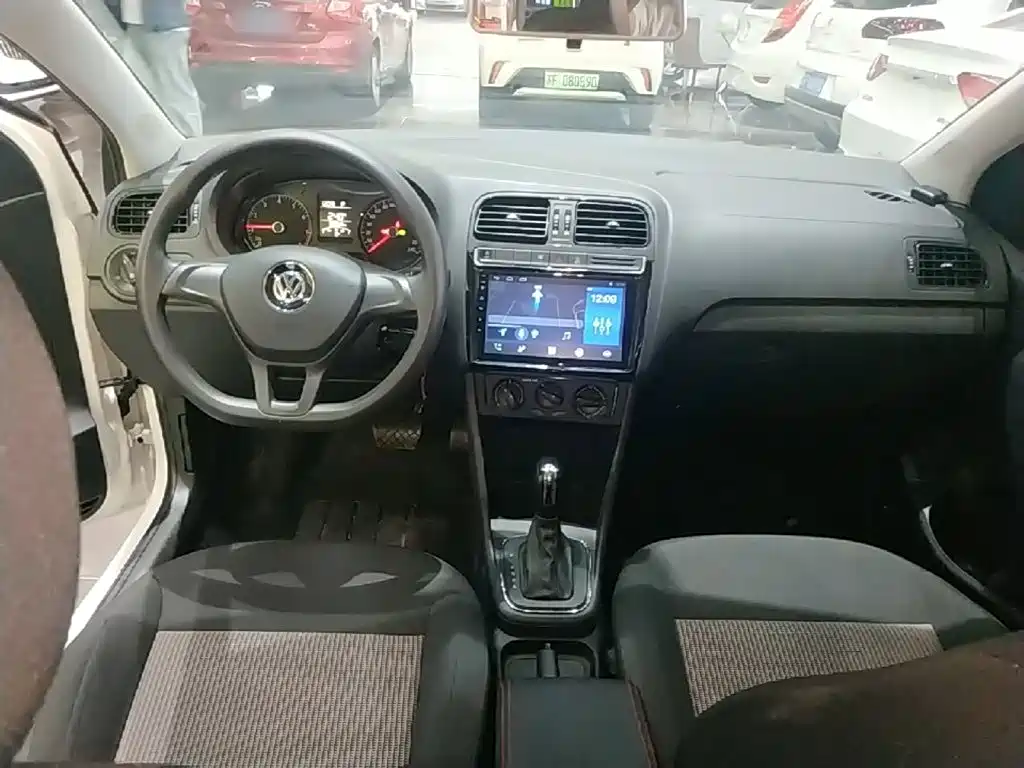 Volkswagen Polo — миниатюра 10