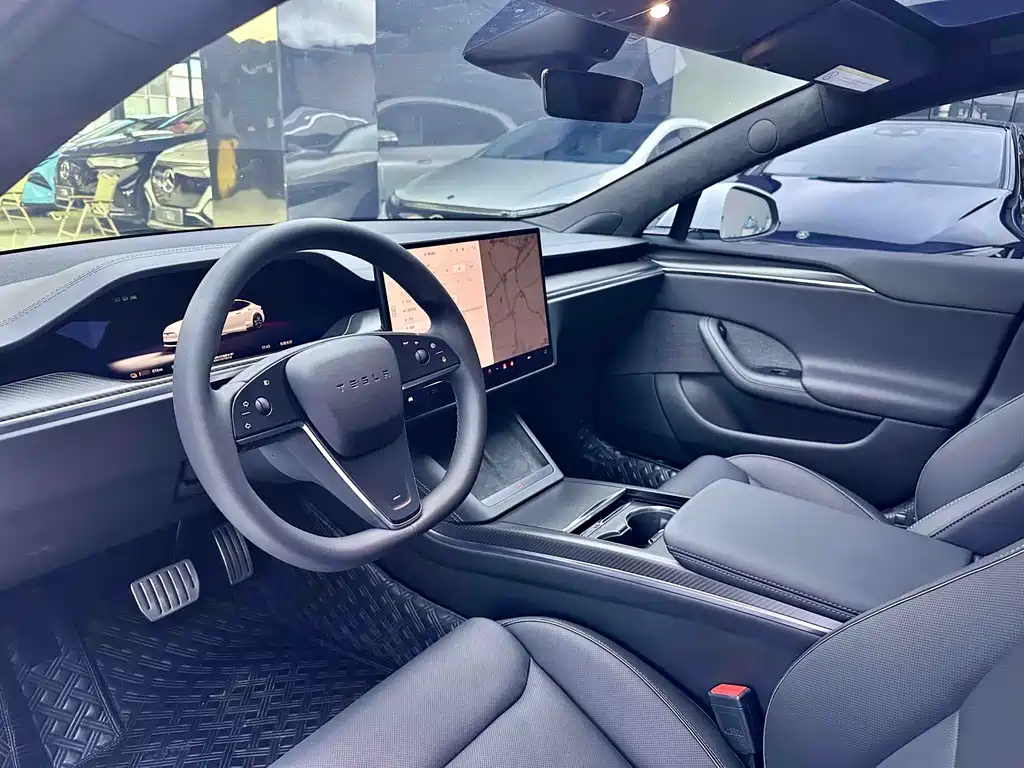 Tesla Model S 2023 Plaid
