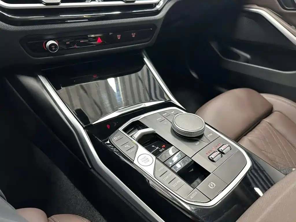 BMW 3 Series — миниатюра 13