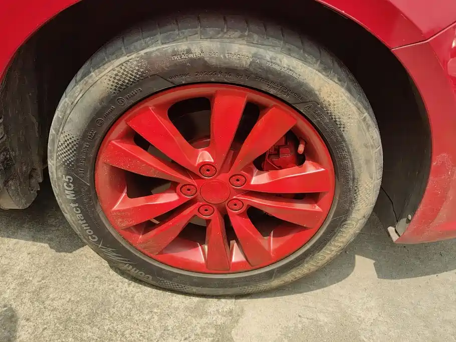 Roewe 360 — миниатюра 6