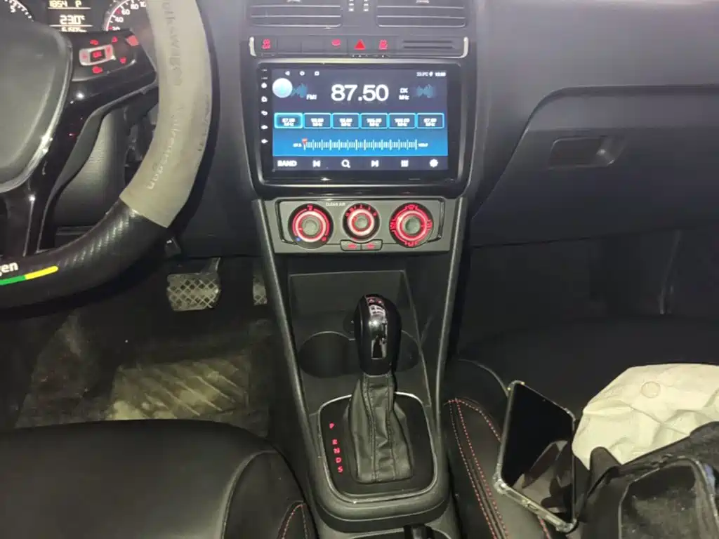 Volkswagen Polo — миниатюра 14