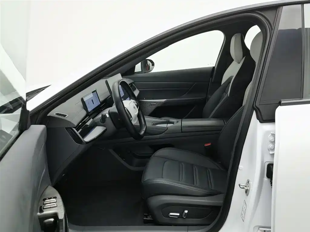 Dongfeng eπ007 2024 530Pro