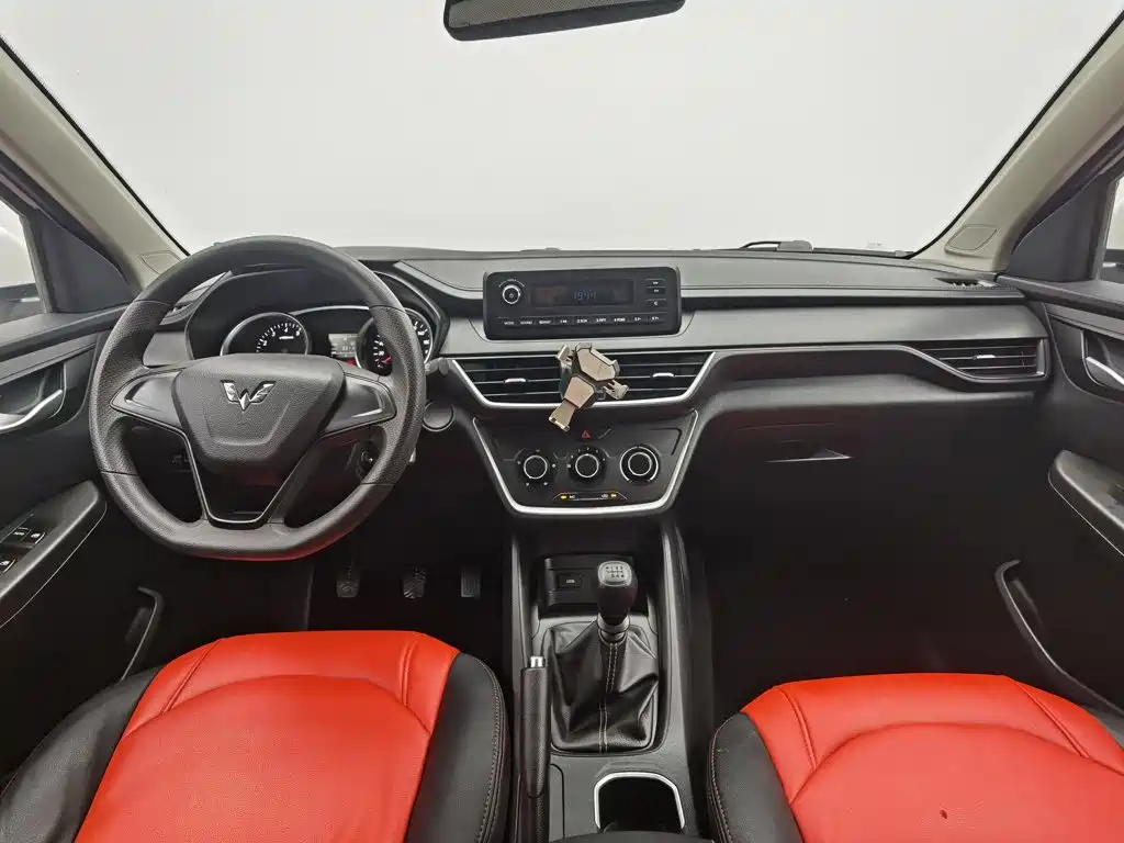 Wuling Hongguang S3 — миниатюра 5