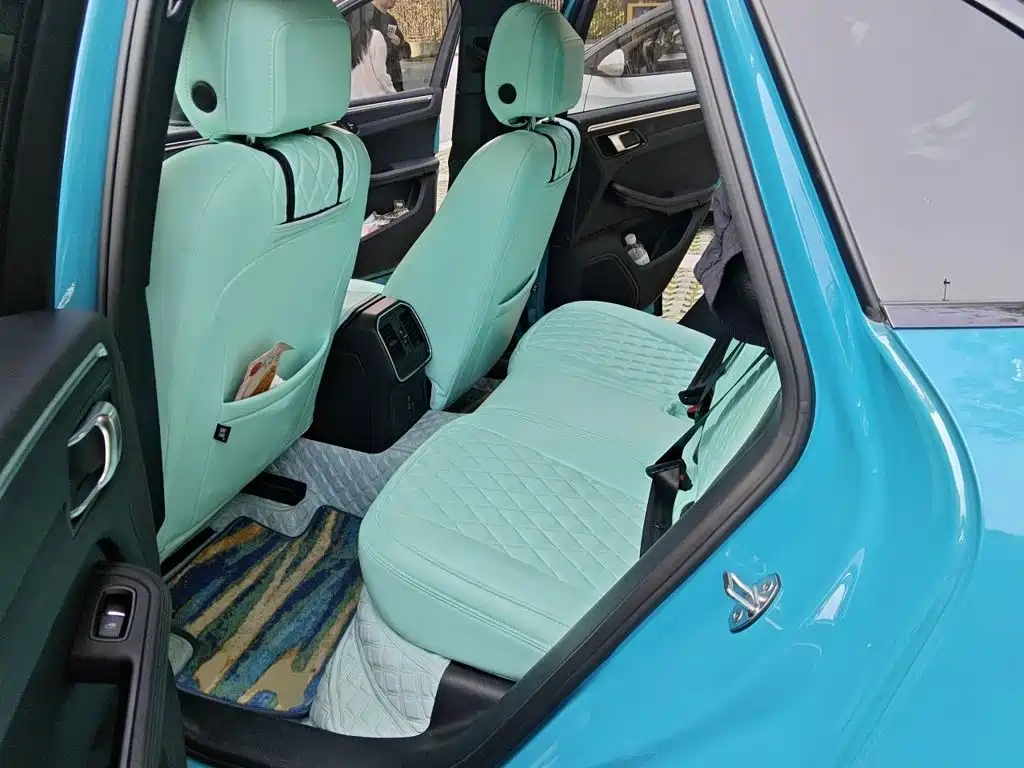 Porsche Macan — миниатюра 13