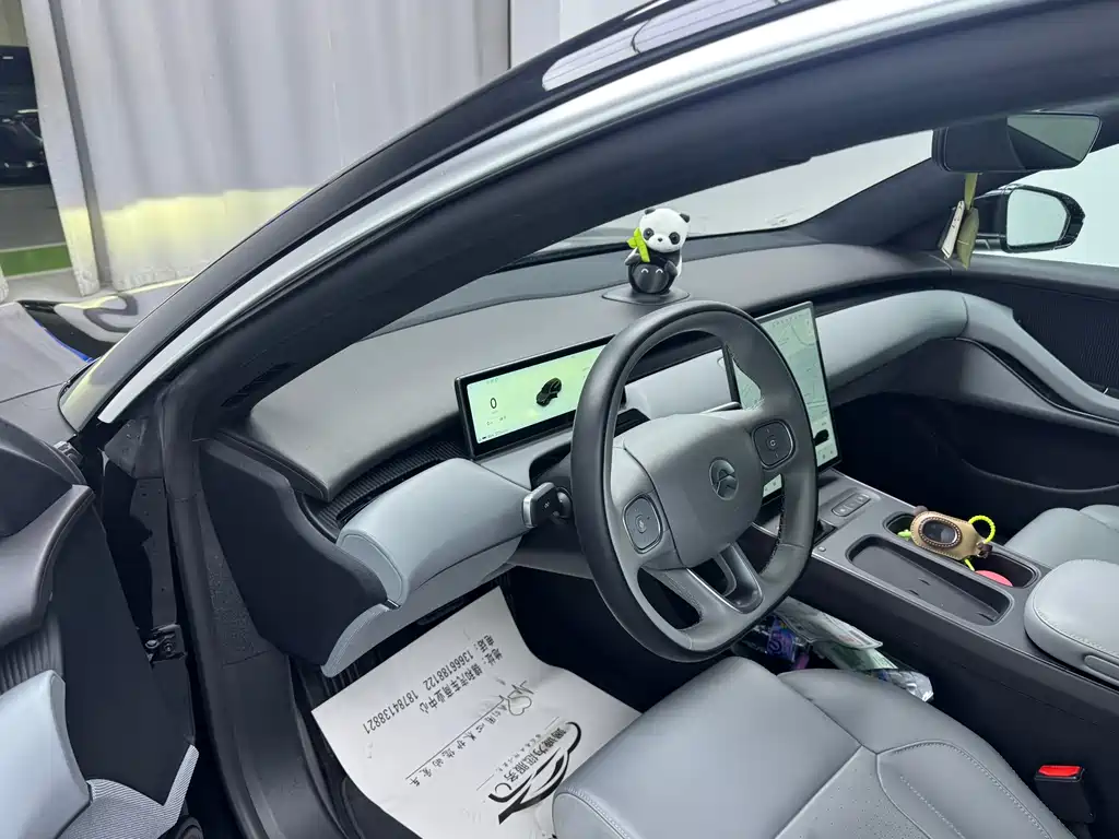 NIO ET5T — миниатюра 4