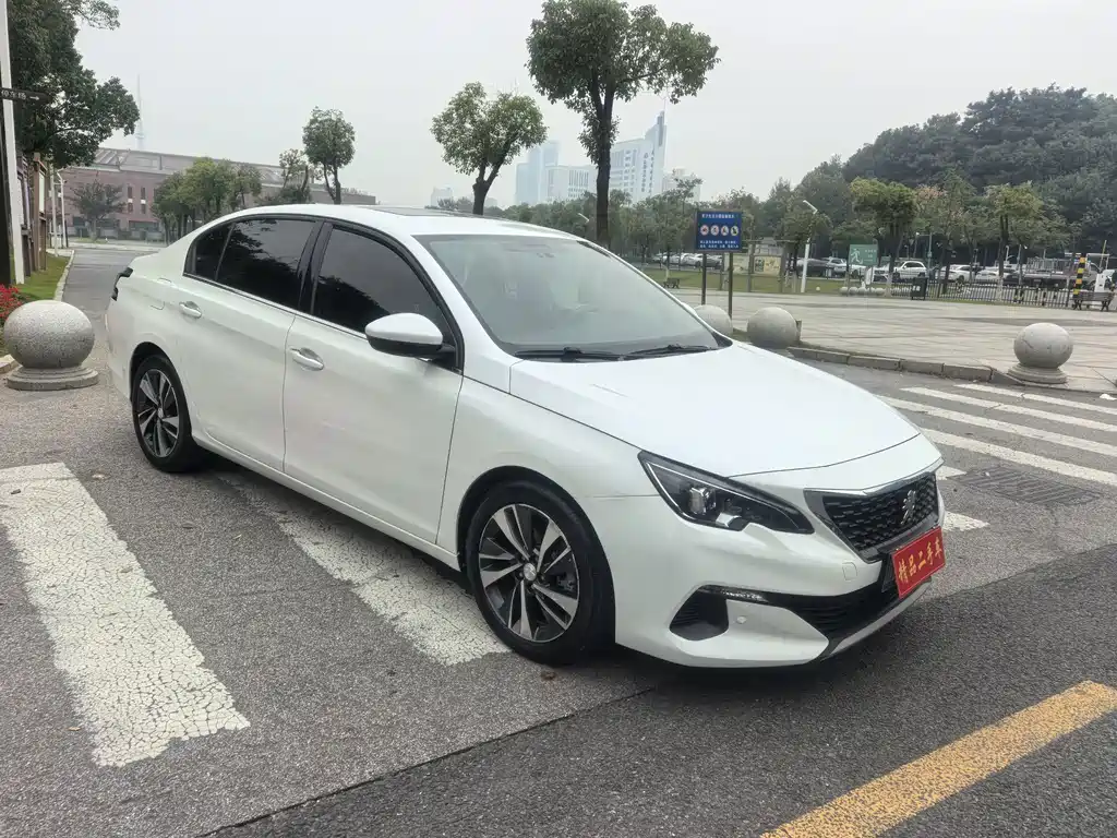 Peugeot 408 — миниатюра 3
