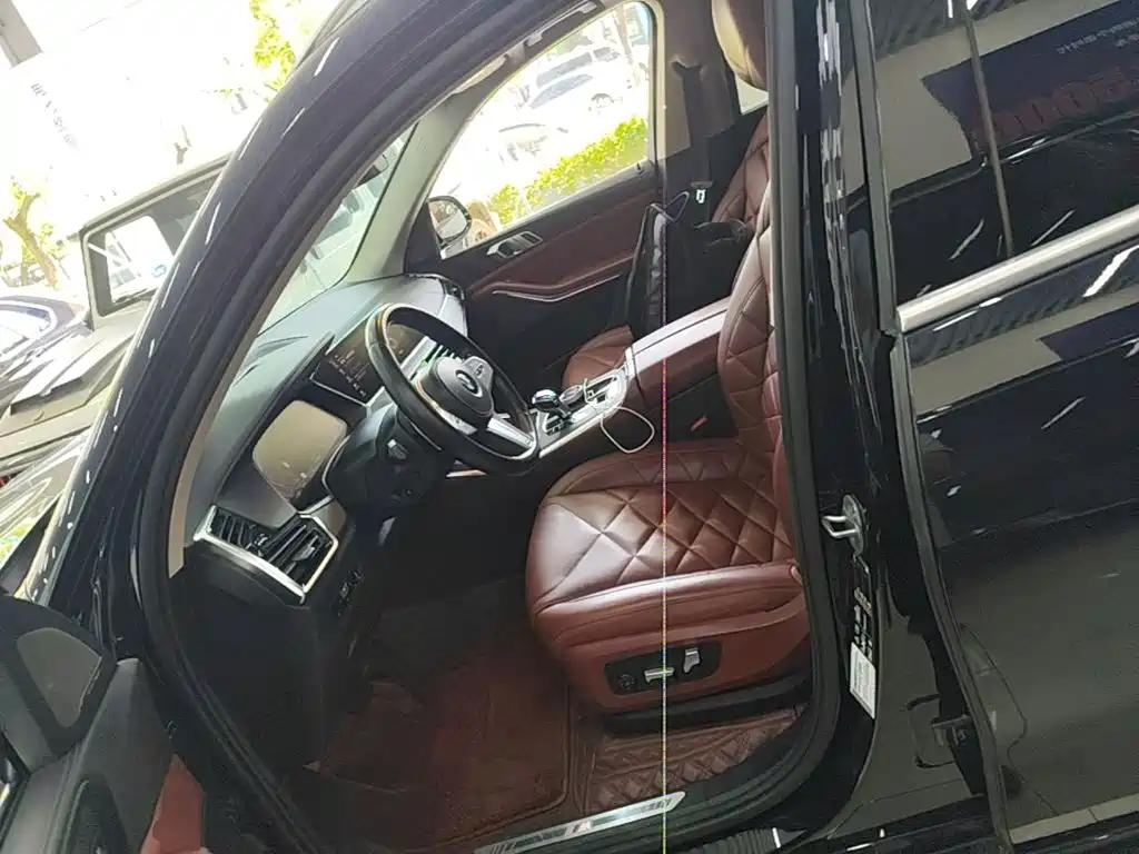 BMW X5 — миниатюра 15