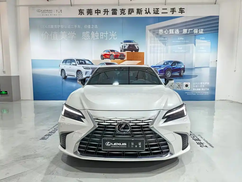 Lexus ES — миниатюра 2