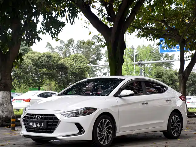 2019 Hyundai Elantra