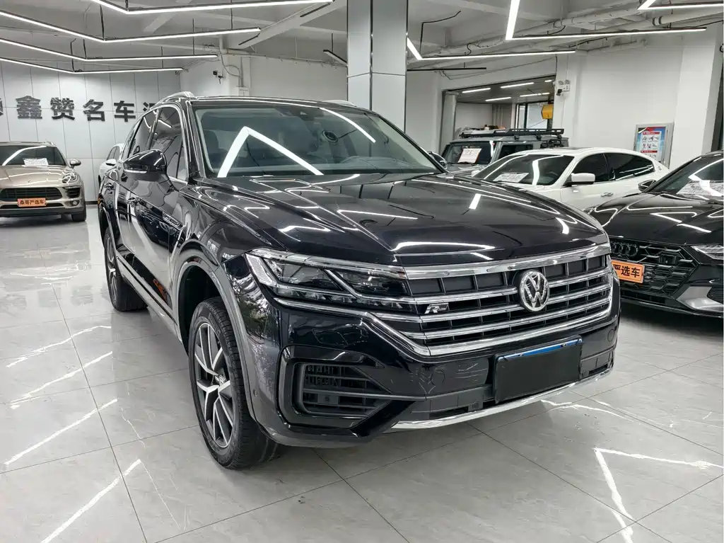 Volkswagen Touareg — миниатюра 4
