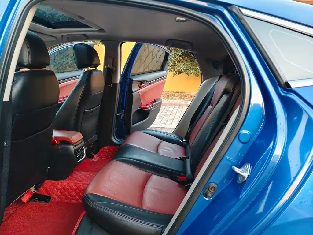 Honda Civic — миниатюра 4