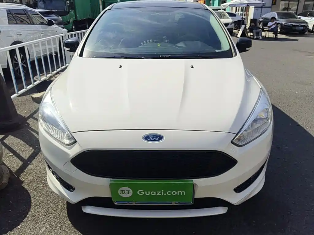 Ford Focus — миниатюра 3