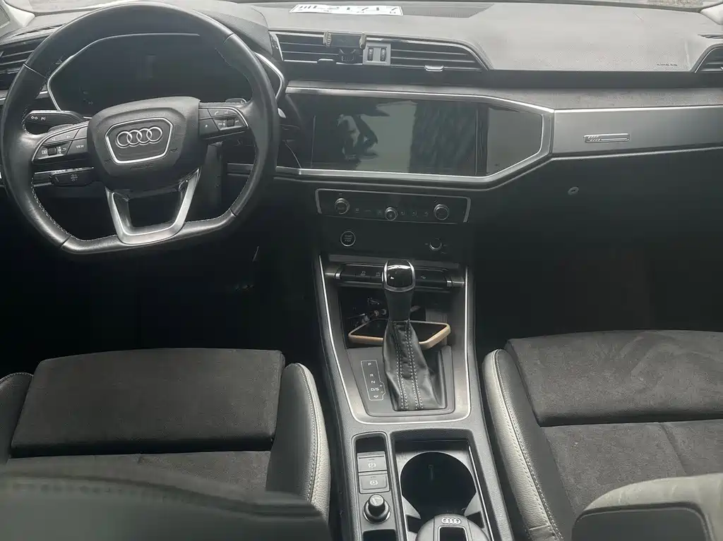 Audi Q3 — миниатюра 10