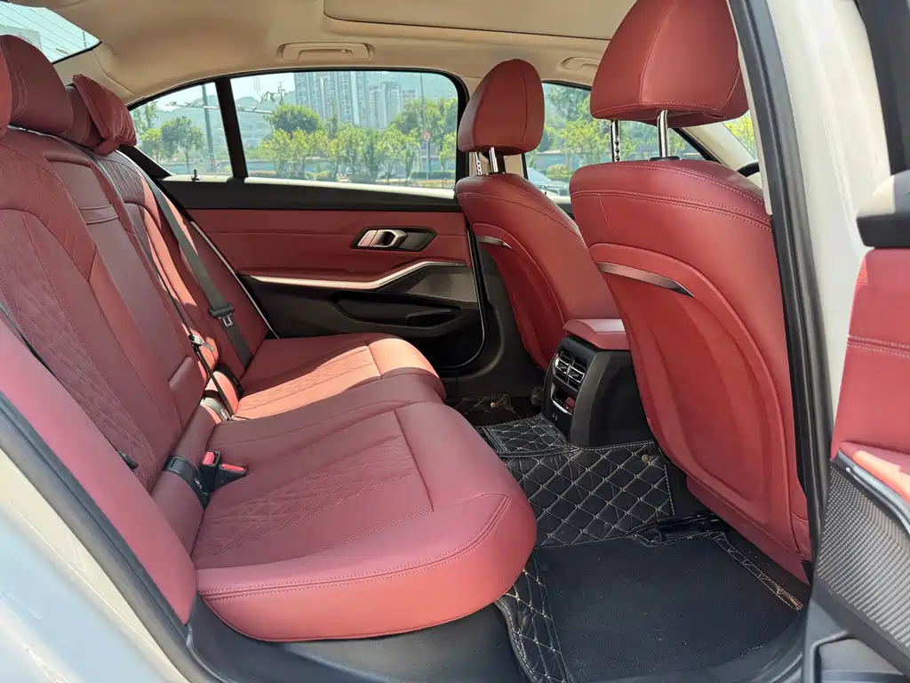 BMW i3 — миниатюра 12