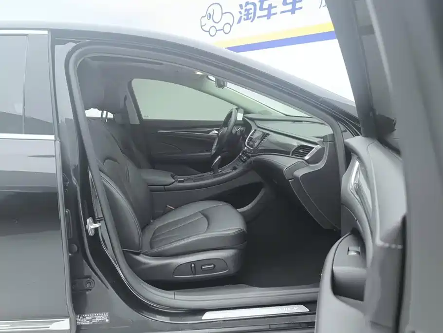 Buick LaCrosse — миниатюра 8