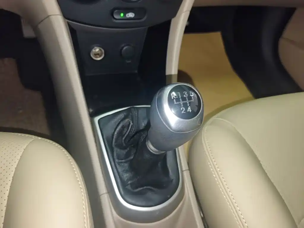 Hyundai Verna — миниатюра 14