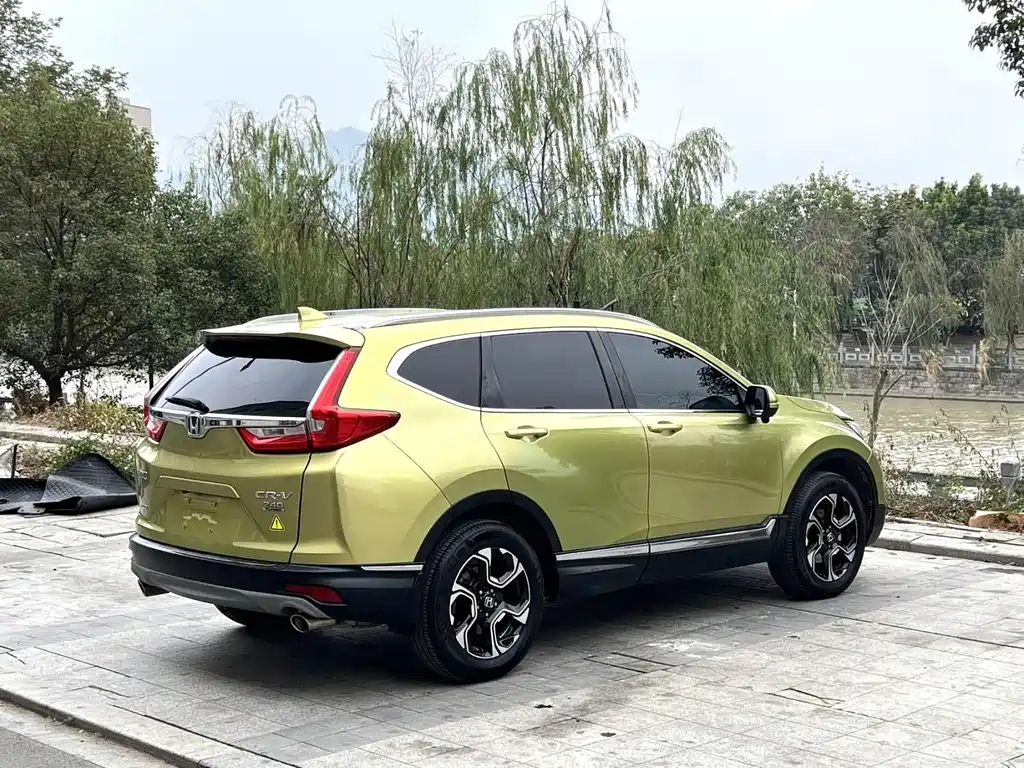 HONDA CR V
