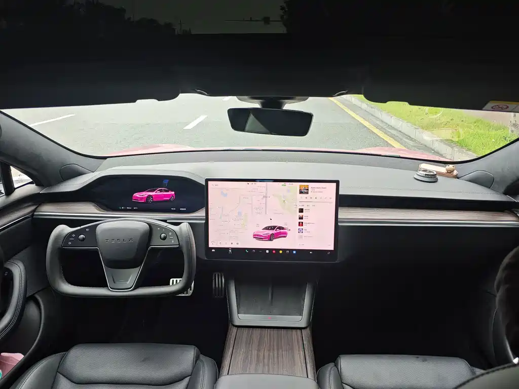 Tesla Model S — фотографии объявления, Фото 18