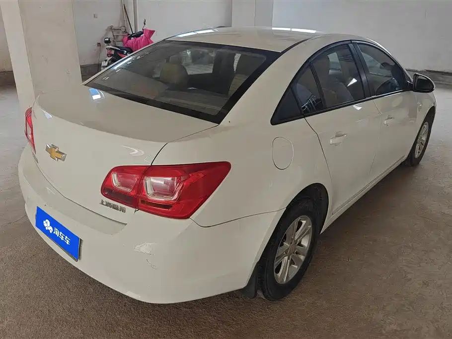 Chevrolet Cruze 2015 1.5L SL MT