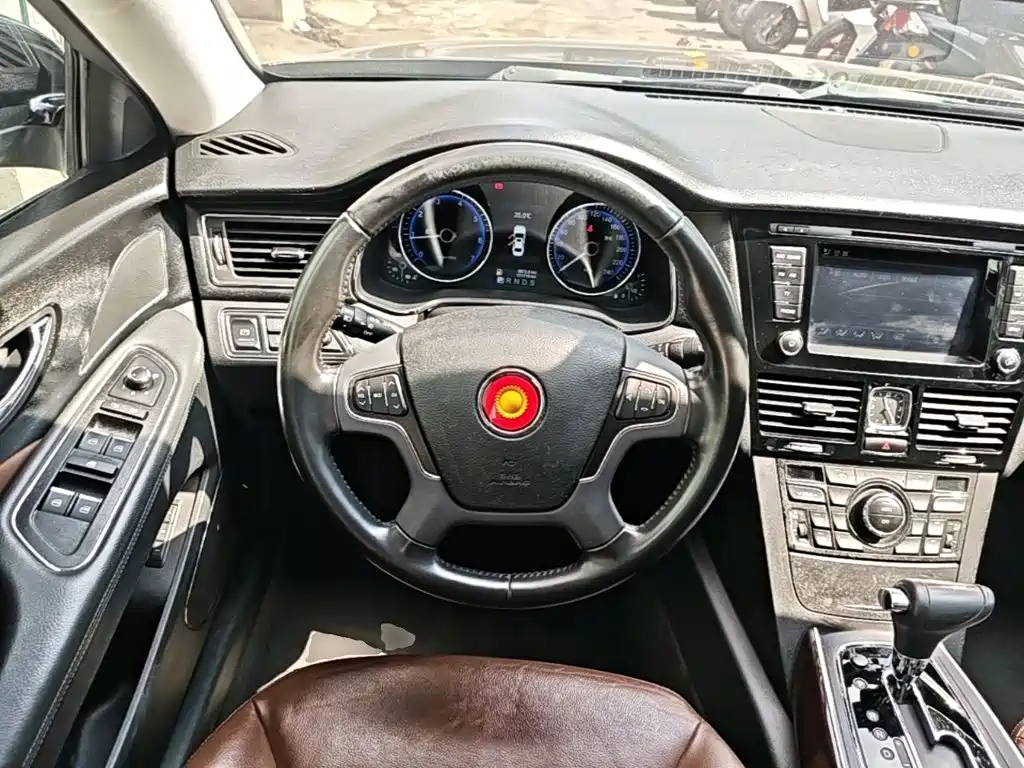 Hongqi Hongqi H7 — миниатюра 11