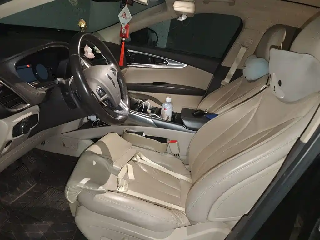Lincoln MKX — миниатюра 8
