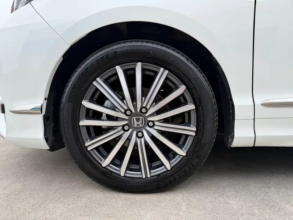 Honda Elysion — миниатюра 15
