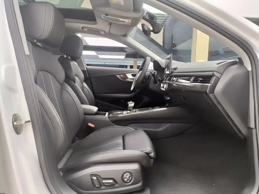 Audi A4L 2020 40 TFSI Fashion