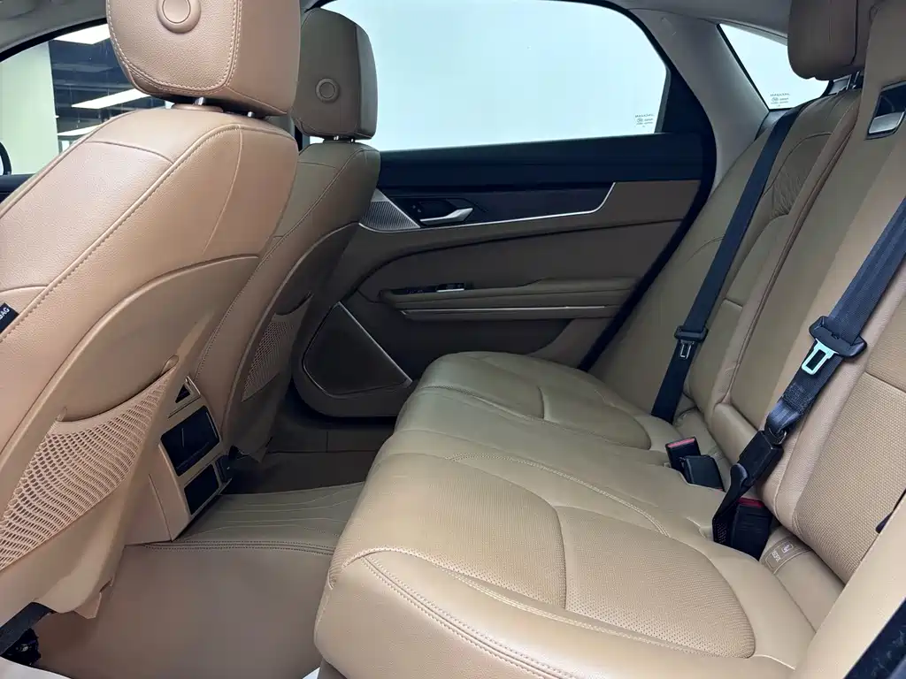Jaguar XFL — миниатюра 14
